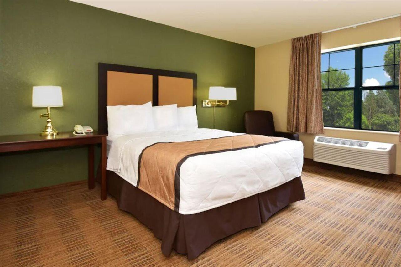 Extended Stay America Suites - Orange County - John Wayne Airport Ньюпорт-Біч Екстер'єр фото